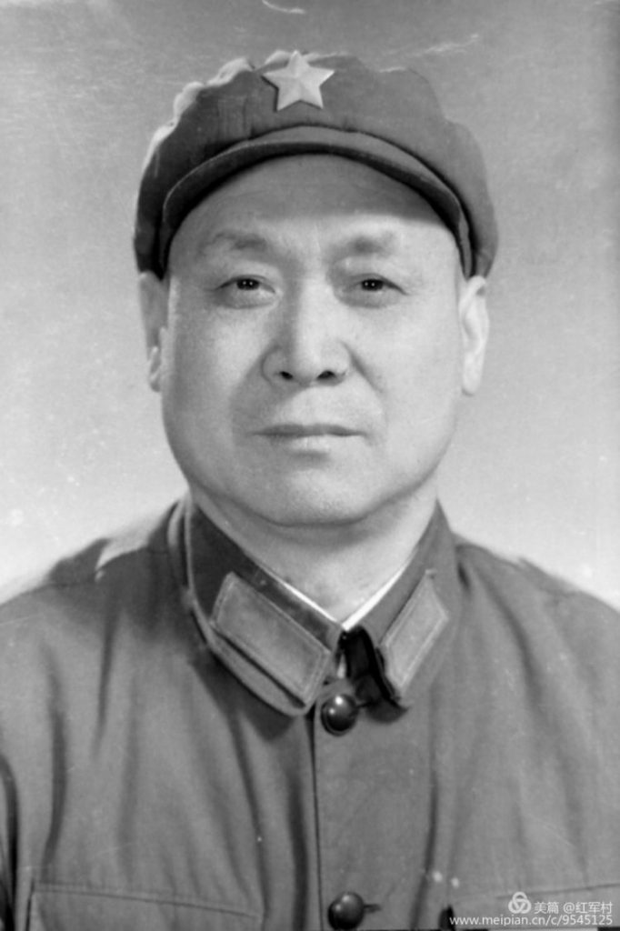 1979年时任福建省军区后勤部政委王银虎