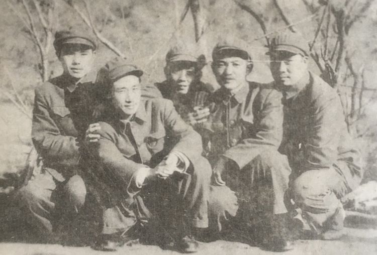 31师首长(左起）：参谋长林有声、政治部主任李宝奇、政委刘瑄、副师长李长林、师长吴忠