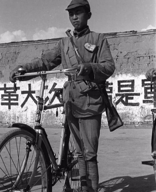 直击1944年的延安八路军