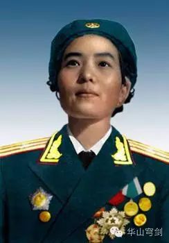 年晋升)王树声大将的夫人何曼秋中校(1955年授)张汝光少将的夫人余 光