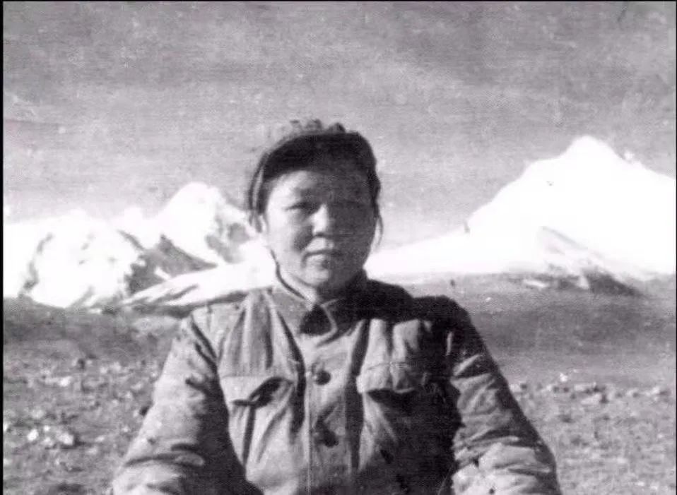 他是把五星红旗插到喜马拉雅山上的英雄团团长——深切悼念郄晋武将军