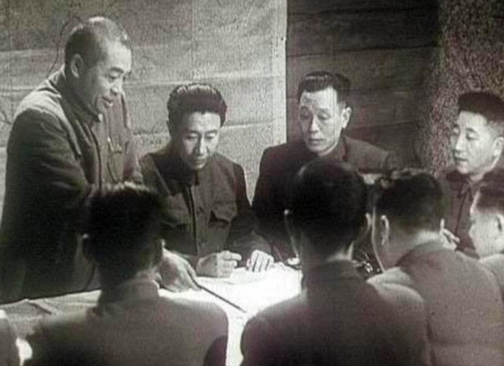 1951年志司左起彭德怀、解方、李志民、秦基伟
