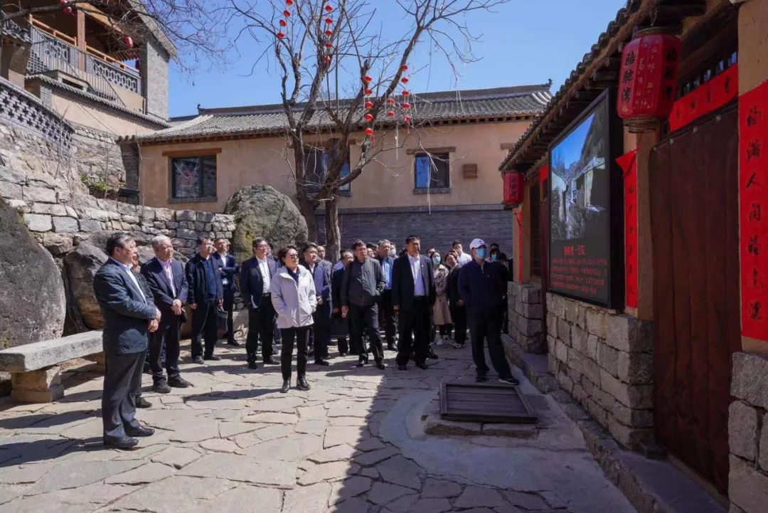 河北省文化和旅游厅党组理论学习中心组赴保定阜平开展集体学习活动