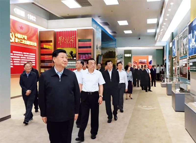 习近平:用好红色资源,传承好红色基因,把红色江山世世代代传下去 习近平:用好红色资源,传承好红色基因,把红色江山世世代代传下去