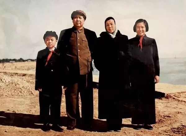 100张毛主席家庭成员照，非常珍贵！