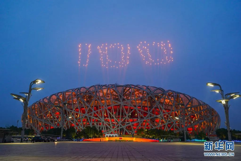 100年，中共带领中国人民突围并且胜利！