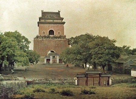 108年前，这个法国人拍下中国最早彩色照片，留下72000张彩照却被骂白痴孤独而死