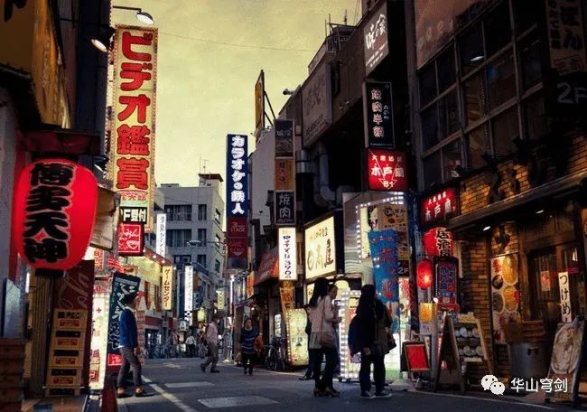 日本风情街引发争议，罗援以史为鉴，再论没有无缘无故的爱与恨