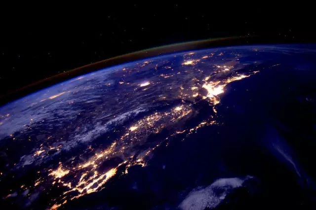 中国航天员从太空带回来的照片，仅此一份，如此惊艳！