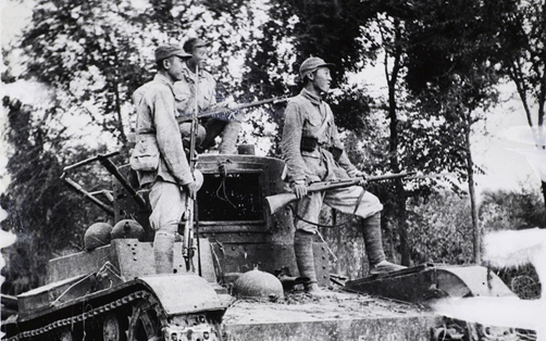 定陶战役中我军在大杨湖缴获的坦克