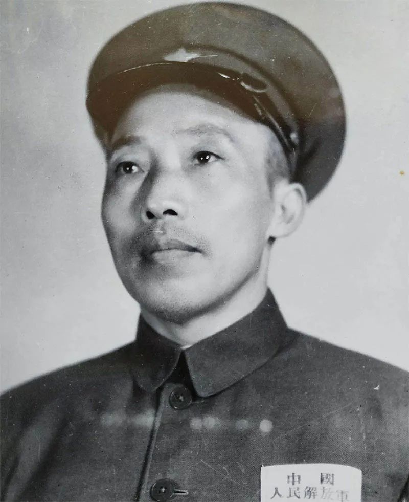 张际春：刘伯承邓小平的得力助手，唯一未被授衔的五大战略区政治部主任，被官兵亲切称为“老妈妈”