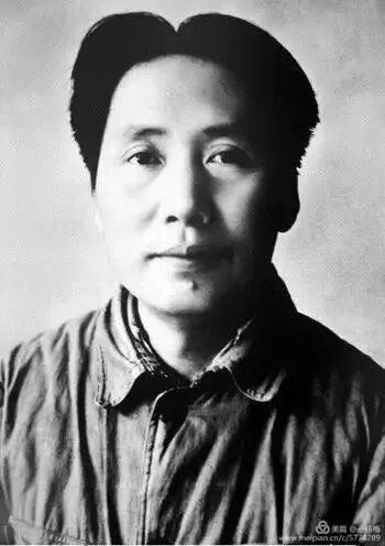 从8岁到83岁，毛主席一生诗词集锦，太珍贵了！纪念毛主席诞辰128周年