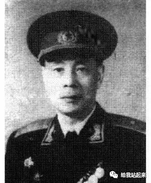 他离开祖国长达28年，没参加过红军，55年却为何授少将？真相令人敬佩