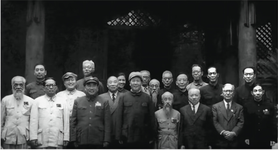 庆祝中国人民解放军建军95周年 --朱德从“朱”字旗到“八一”军旗
