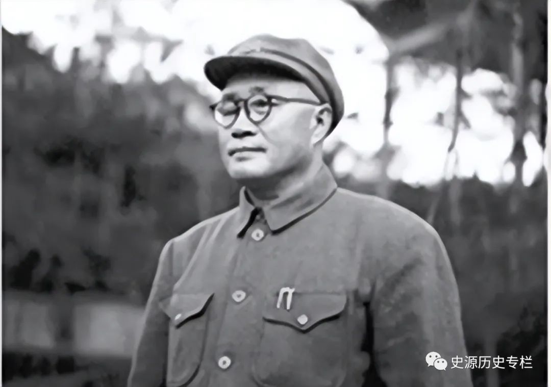 1976年，刘伯承元帅病重，却仍然出言维护低谷中的老搭档邓公