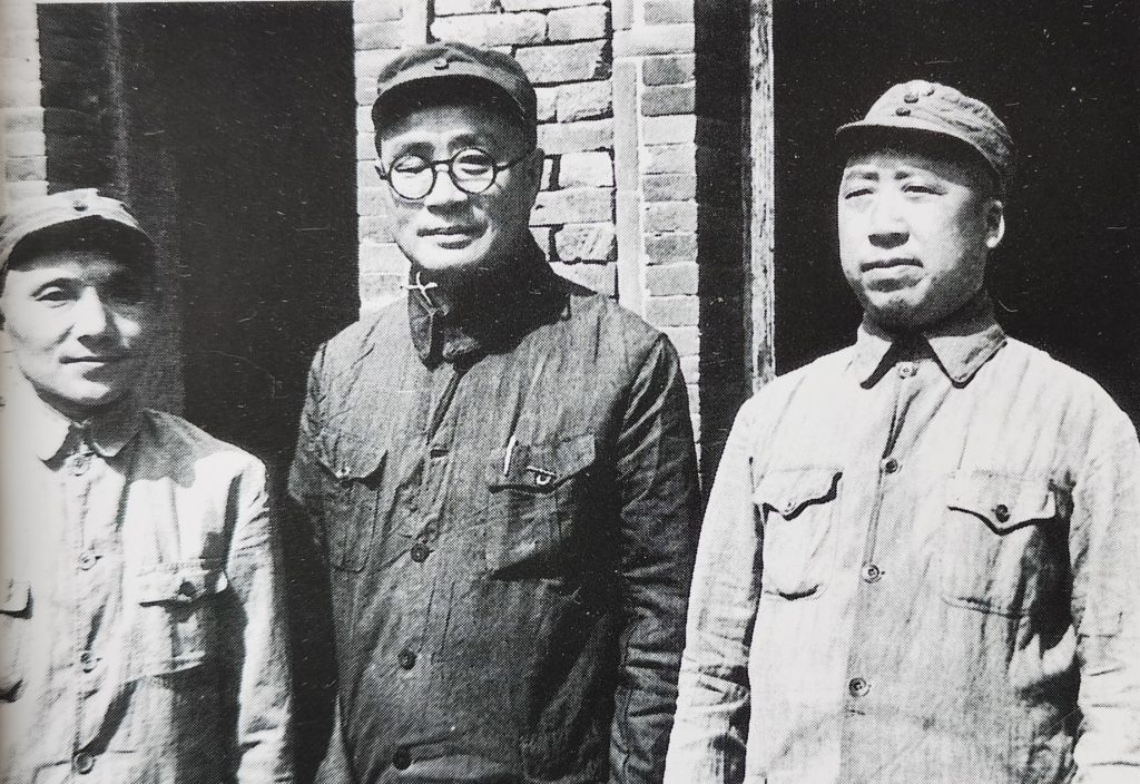 1938年左起邓小平、刘伯承、滕代远