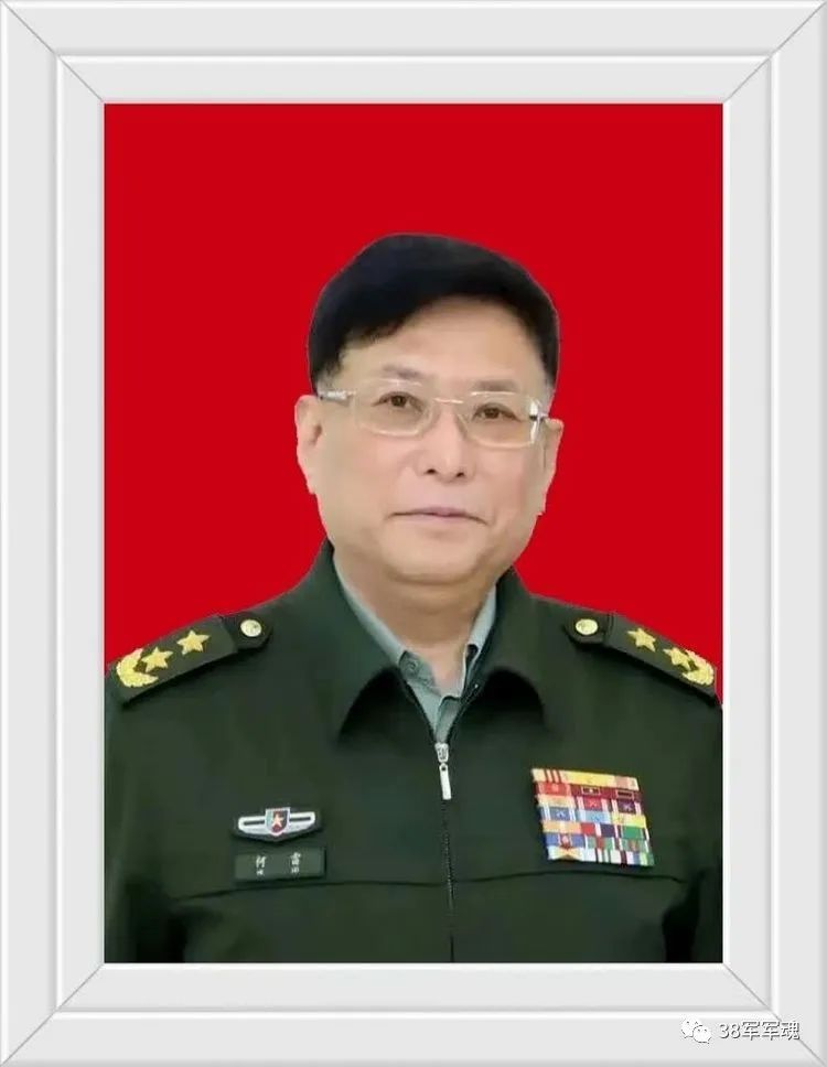 何雷中将 | 长城与中国国防 ——第四届“中国长城论坛”主题演讲