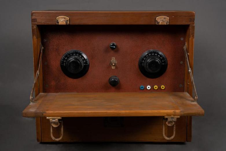 纪念西电教员涂作潮诞辰120周年 | 本为“木匠”，却做了李白的老师，将“电台”变成“收音机”，救出入狱8个月的战友