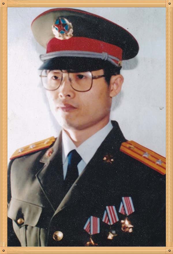 杨南征（1988年，军事科学院研究员）