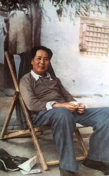 毛泽东8岁到80岁的全部诗词，见证伟人一生!