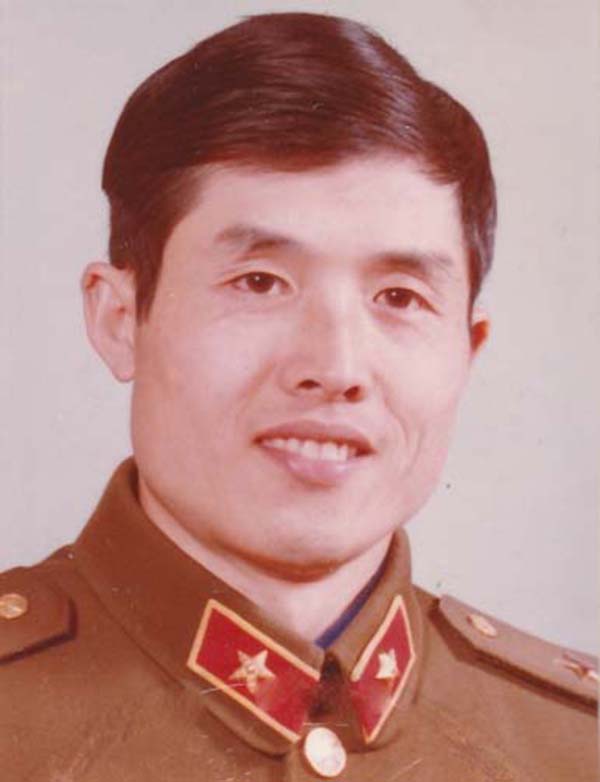 杨南征 (1986年)