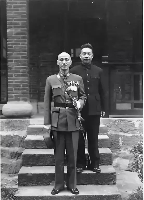 蒋介石侍卫长郝柏村晚年称：蒋最大错误，就是接受雅尔塔协定
