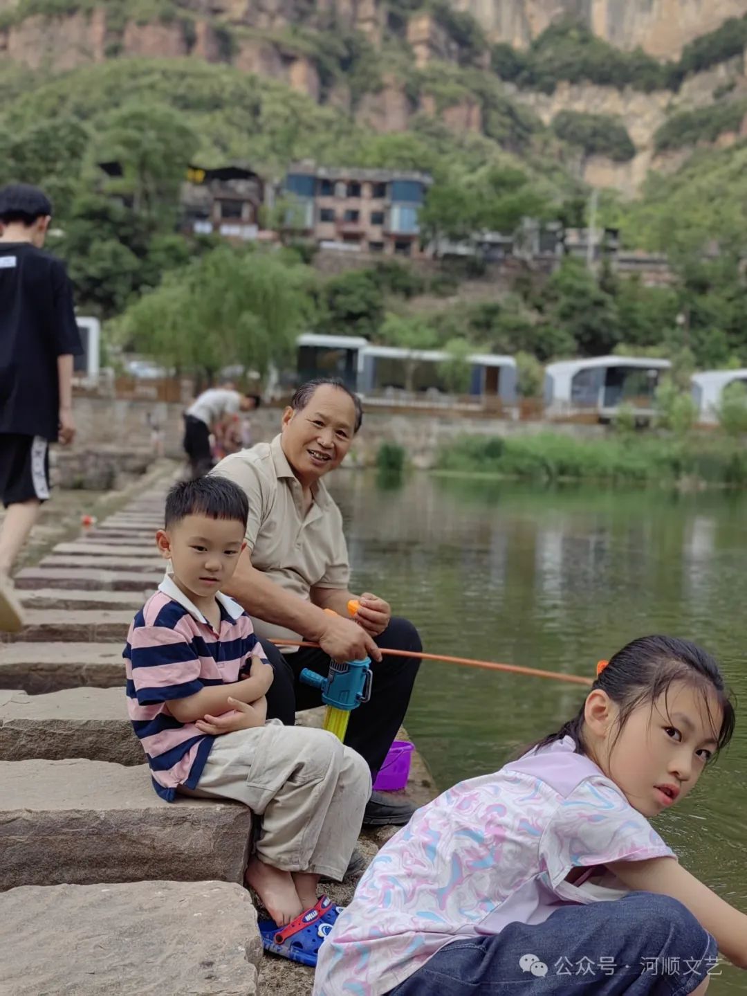 【诗海浪花】端午诗情| 菊颜金星 葆 彤 春 雨 李明生等