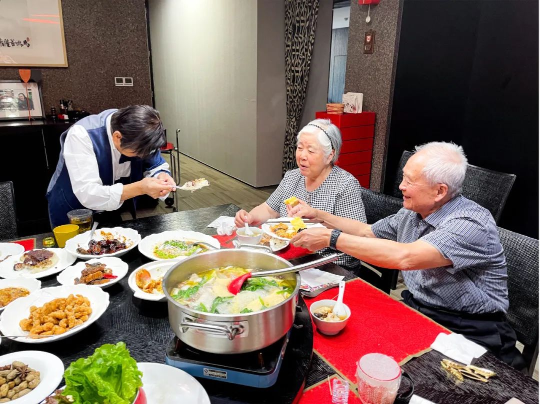 韩美林夫人周建萍：爸爸，我想对您说，中华文化的传承有您的贡献，历史将铭记