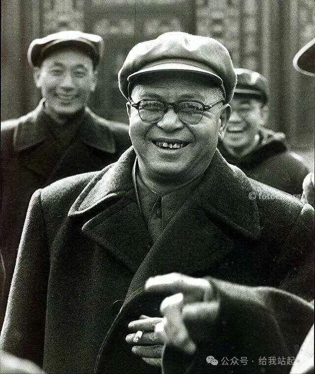 他是彭真的秘书，曾担任过北京市委常委，1966年却走向绝路