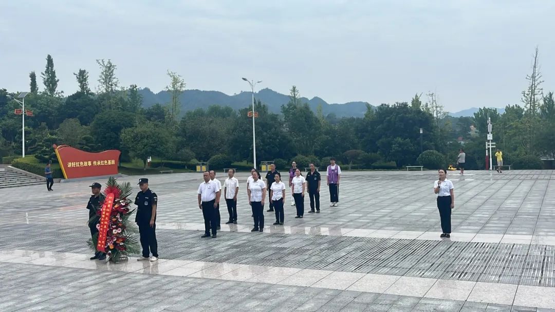 8月10日 丨 粟裕同志诞辰117周年