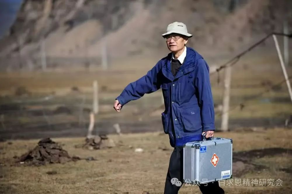 【白求恩式好医生人文故事】之二——追忆“草原曼巴”王万青