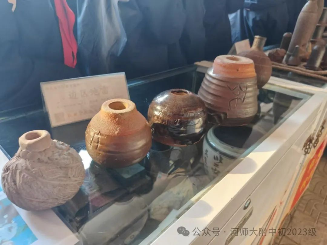 河南师大附中初二年级“展馆里的思政课”——耿风泉抗战实物展览馆参观学习纪实